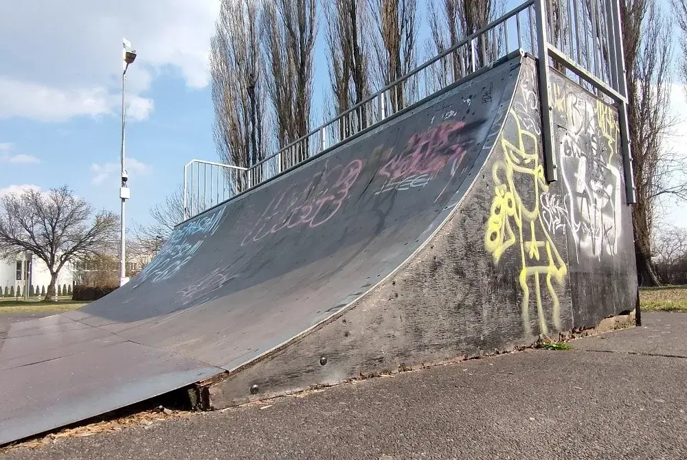 Skatepark Inowrocław - idealne miejsce do ekstremalnych sportów