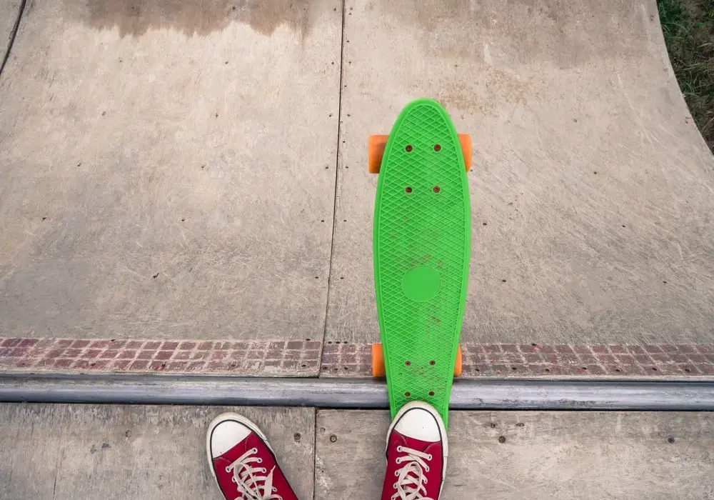 Co lepsze: longboard czy fishboard? Wybierz najlepszy dla siebie!