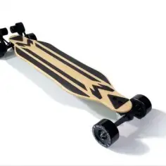 Jaki longboard elektryczny wybrać? Top modele, które zachwycają!