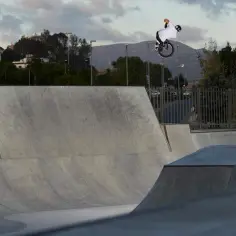Zajezdnia Wrocław skatepark - najlepsze miejsce na skateboarding i BMX