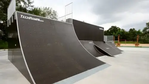 Zdjęcie Kryty skatepark Poznań - idealne miejsce na trening w każdą pogodę