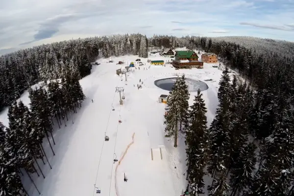 Paprsek snowpark: Najlepsze atrakcje dla narciarzy i snowboardzistów